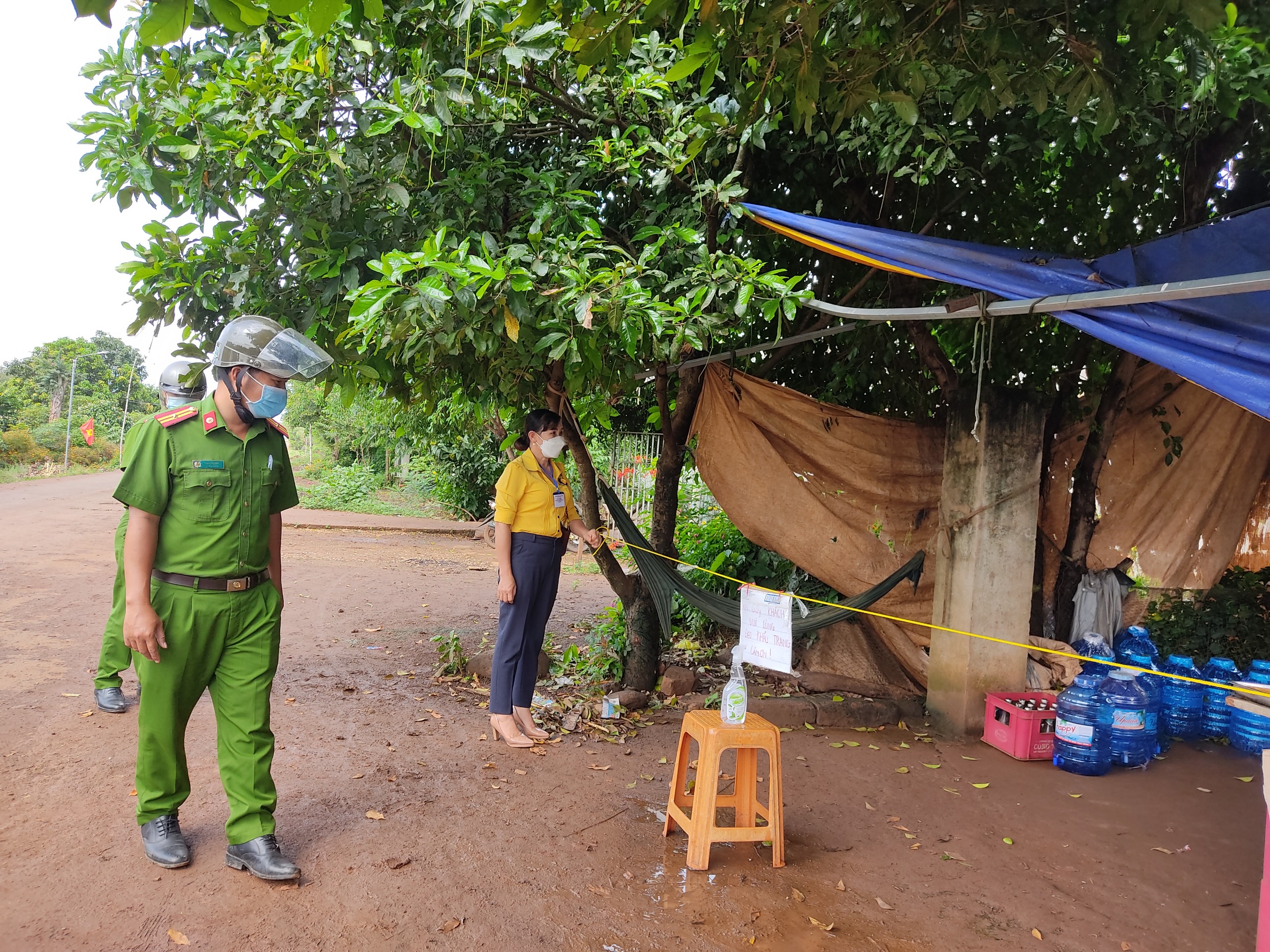 Xã Ea M'dróh trong những nỗ lực thực hiện Chỉ thị 16 của Thủ tướng Chính phủ