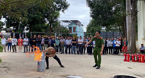 Tập huấn công tác phòng cháy chữa cháy cho người đứng đầu cơ quan, đơn vị, đội PCCC cơ sở và các doanh nghiệp, hộ kinh doanh