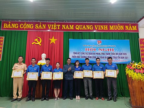 Hội nghị tổng kết công tác Đoàn và phong trào thanh thiếu nhi năm 2020, triển khai nhiệm vụ năm 2021