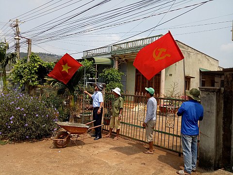 Xã Quảng Tiến xây dựng 06 tuyến đường cờ mẫu tuyên truyền cuộc bầu cử đại biểu Quốc hội và HĐND các cấp