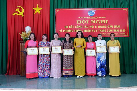 Hội LHPN huyện Cư M'gar tổ chức hội nghị sơ kết công tác Hội và phong trào phụ nữ 06 tháng đầu năm 2020