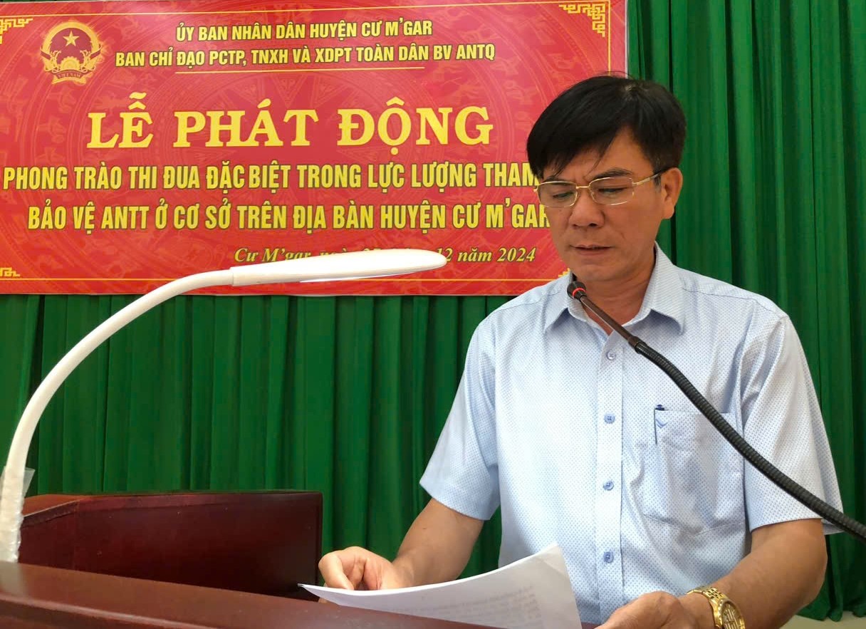 Công an huyện Čư M'gar phát động phong trào thi đua đặc biệt trong lực lượng tham gia bảo vệ an ninh trật tự ở cơ sở