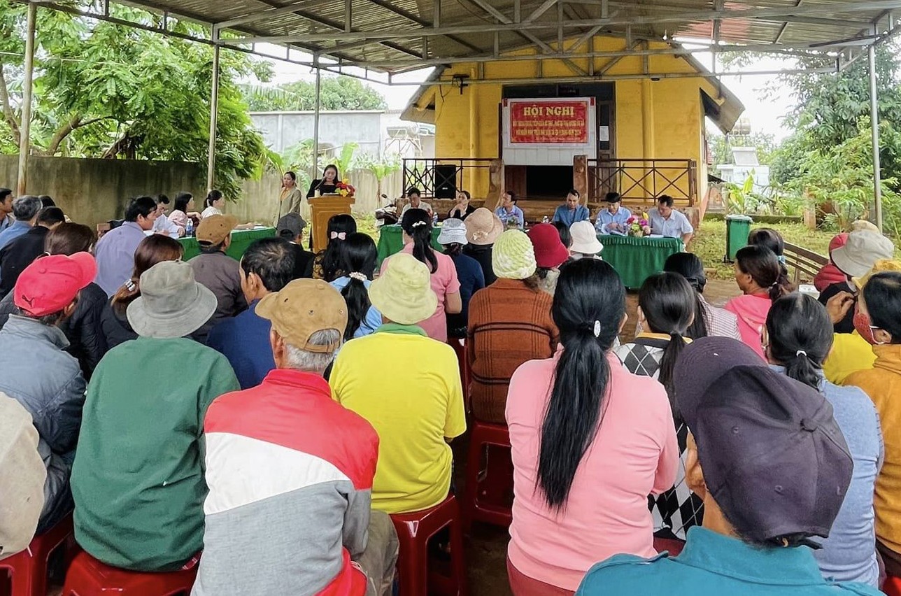 Đảng ủy xã Ea H'đing tổ chức đối thoại với Nhân dân 03 buôn đồng bào dân tộc thiểu số