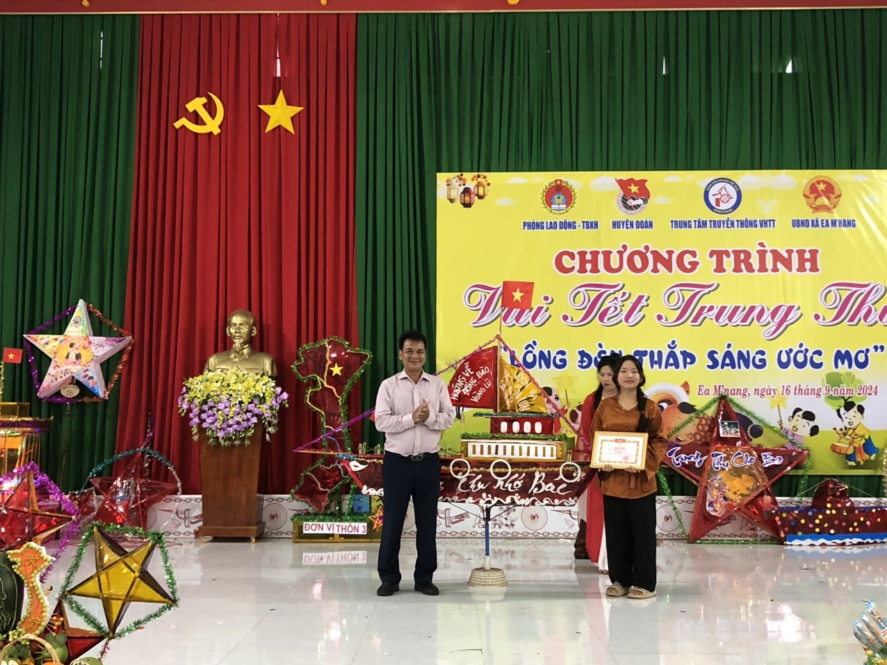 Chương trình “Vui Tết Trung thu” năm 2024 tại xã Ea M'nang