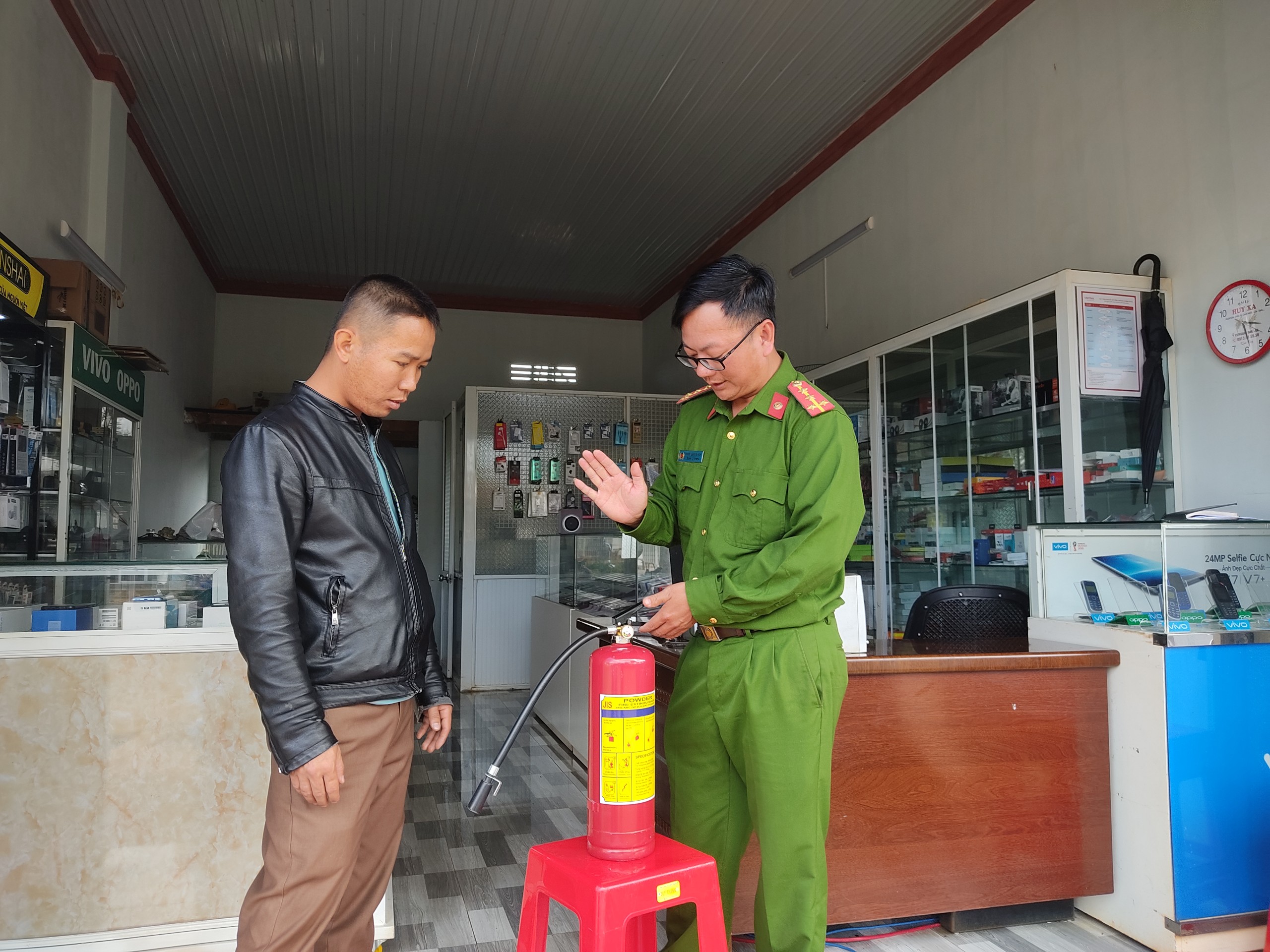 Huyện Čư M'gar tích cực triển khai các giải pháp phòng chống cháy nổ mùa hanh khô