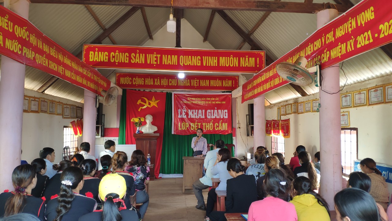 khai-giang-tho-cam