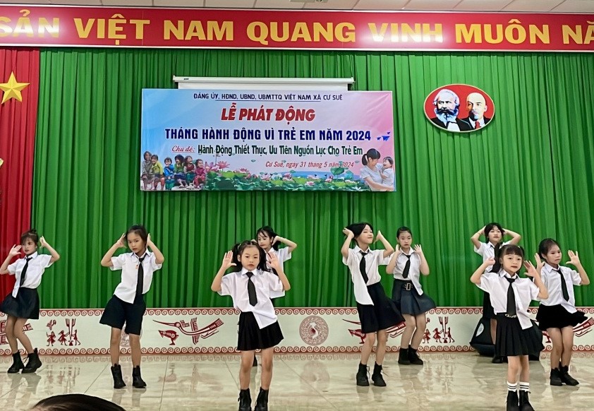 UBND xã Cư Suê tổ chức Lễ phát động Tháng hành động vì trẻ em năm 2024 với chủ đề: “Hành động thiết thực, ưu tiên nguồn lực cho trẻ em”