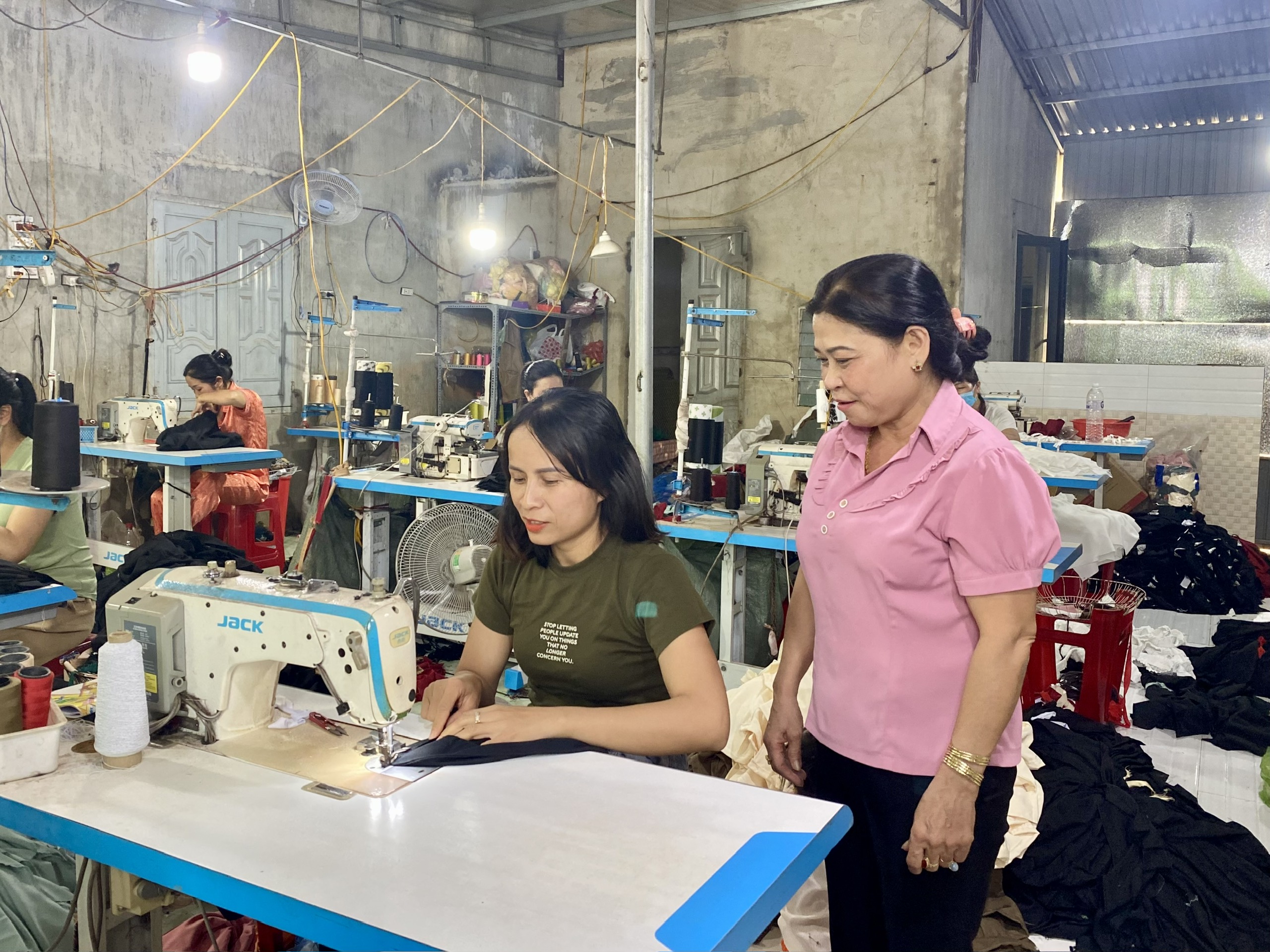Người phụ nữ kiên cường phát triển kinh tế từ nguồn vốn vay chính sách