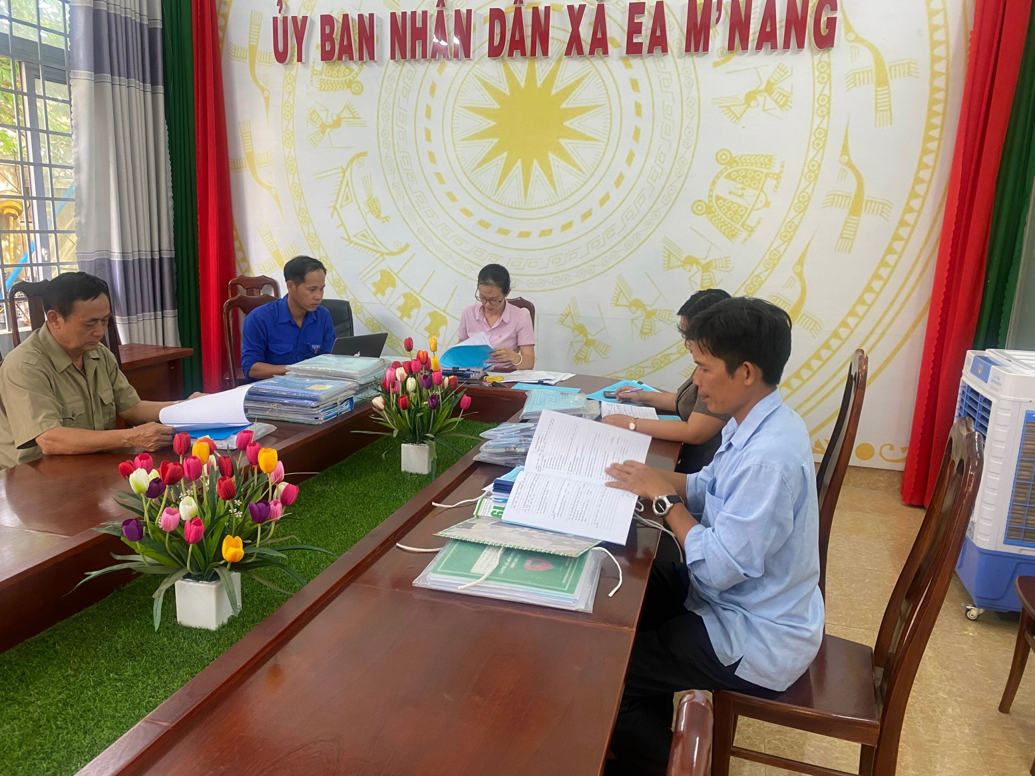 CÁC HỘI ĐOÀN THỂ XÃ EA M’NANG NÂNG CAO TRÁCH NHIỆM TRONG QUẢN LÝ HỒ SƠ VAY VỐN NGÂN HÀNG CHÍNH SÁCH