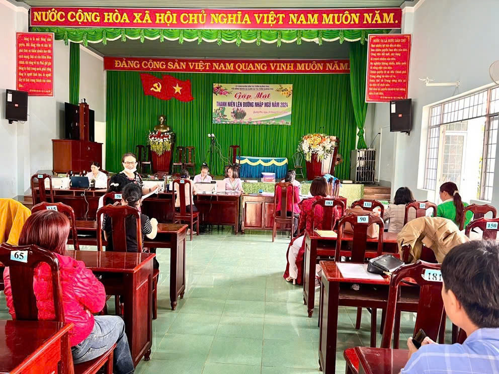 TÍN DỤNG CHÍNH SÁCH XÃ HỘI - GẮN KẾT Ý ĐẢNG LÒNG DÂN TRÊN ĐỊA BÀN THỊ TRẤN QUẢNG PHÚ