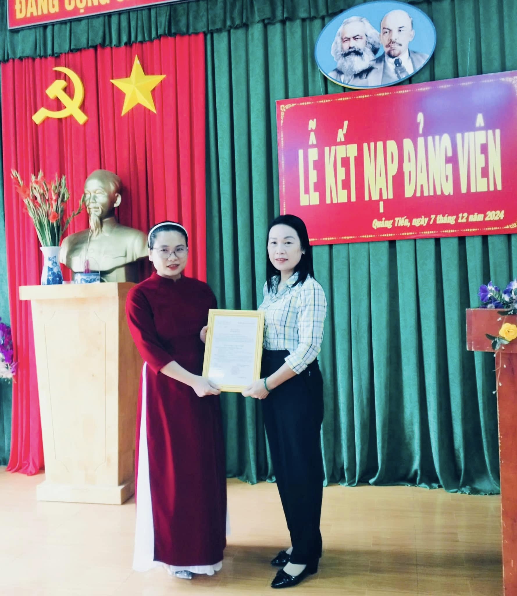 Kết nạp Đảng viên mới