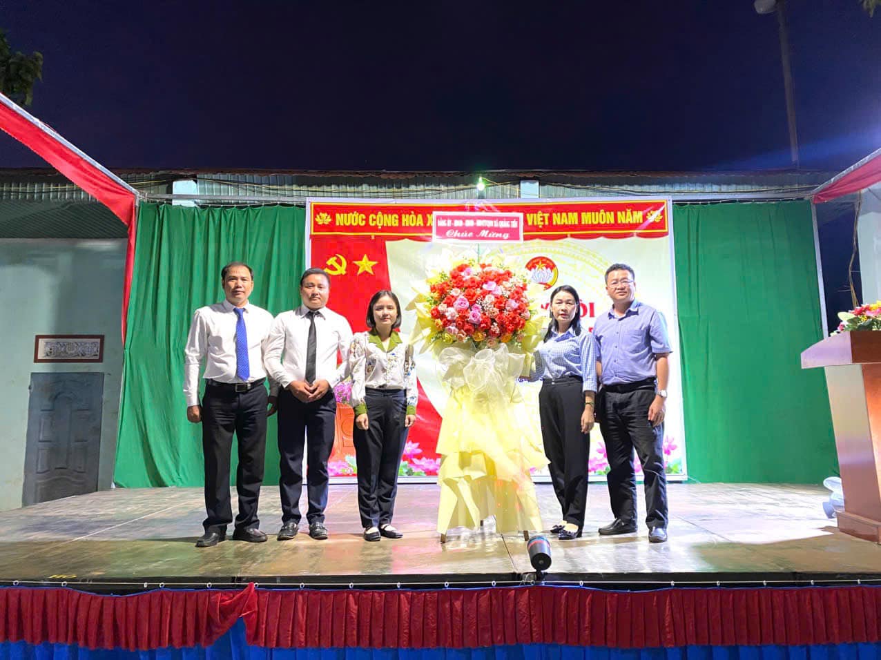 Tổ chức Ngày hội Đại đoàn kết toàn dân tộc tại thôn Tiến Thành và thôn Tiến Cường