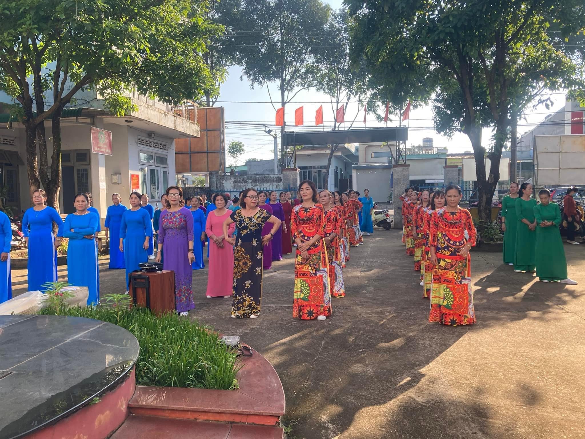 Tổ chức toan đàm kỷ niệm 93 năm ngày thành lập hội Liên hiệp phụ nữ Việt Nam