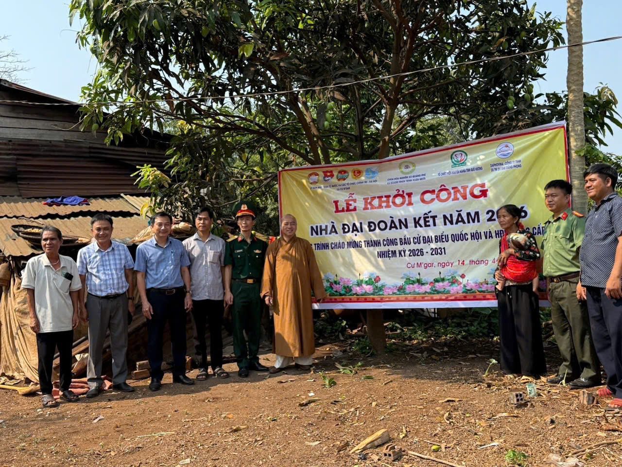 UB MTTQ Việt Nam xã Cư M’gar khởi công xây dựng nhà Đại đoàn kết chào mừng thành công cuộc bầu cử Đại biểu Quốc hội khóa XVI, bầu cử HĐND các cấp nhiệm kỳ 2026 - 2031