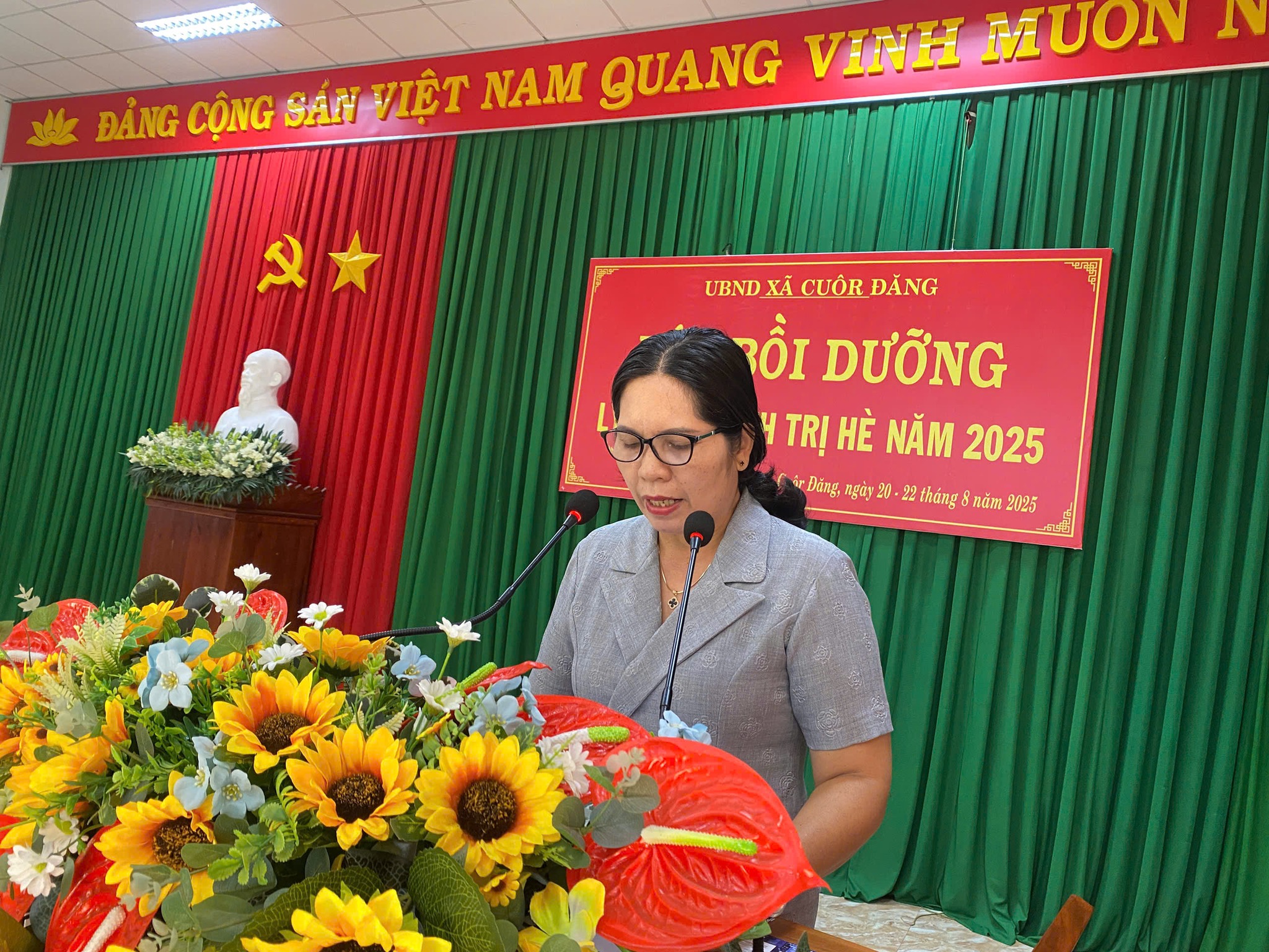 Xã Cuôr Đăng tổ chức Lễ khai mạc lớp bồi dưỡng, tập huấn chính trị hè Thực hiện