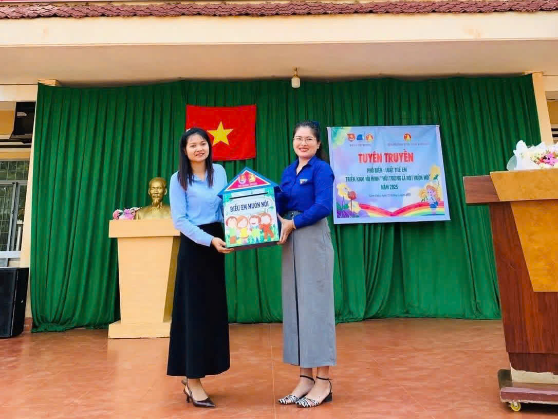 Tuyên truyền Luật trẻ em và triển khai mô hình hộp thư“Điều em muốn nói” năm 2026 tại trường tiểu học Nguyễn Khuyến