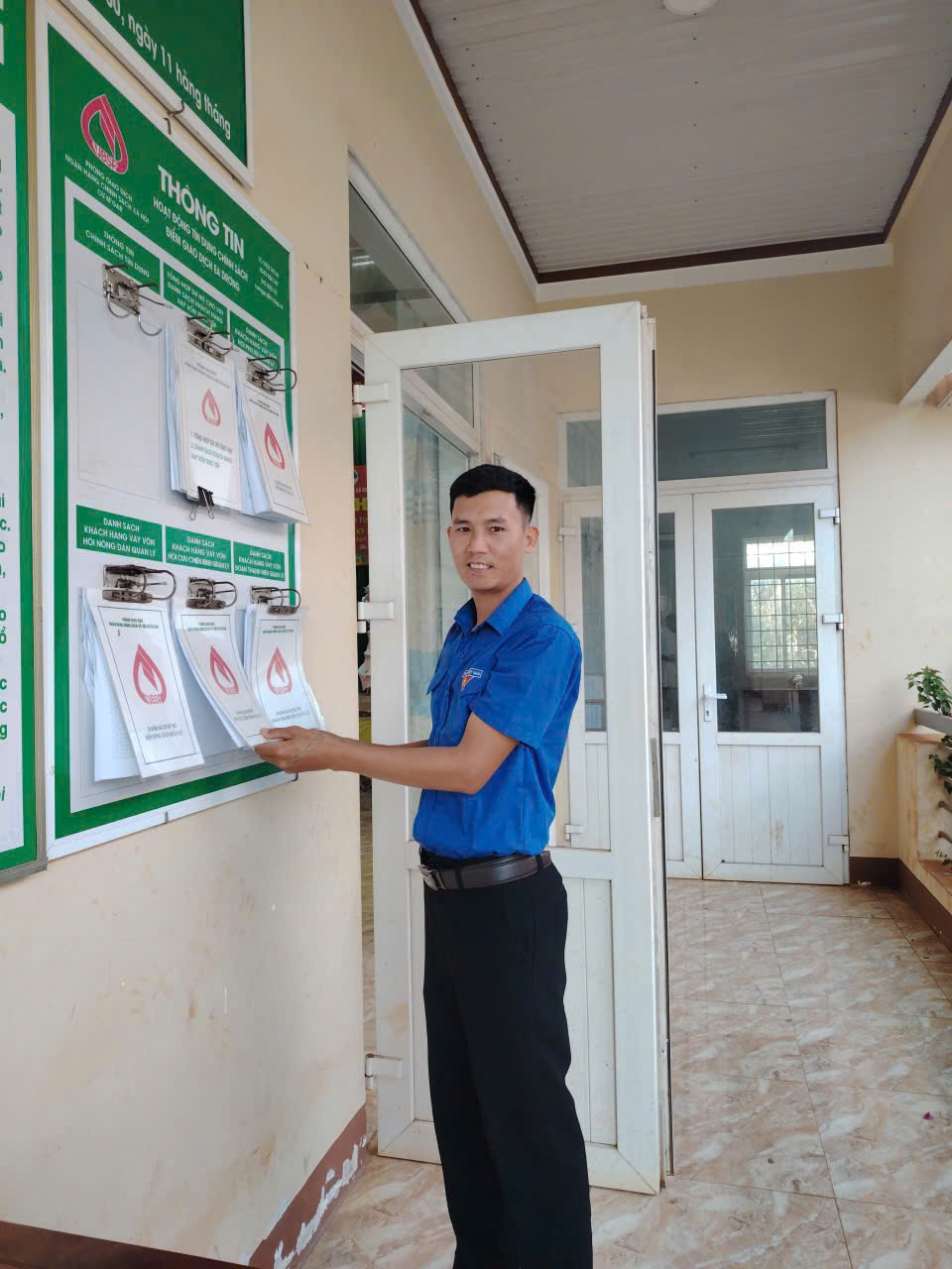 Đoàn thanh niên xã Cuôr Đăng làm tốt công tác quản lý vốn tín dụng chính sách