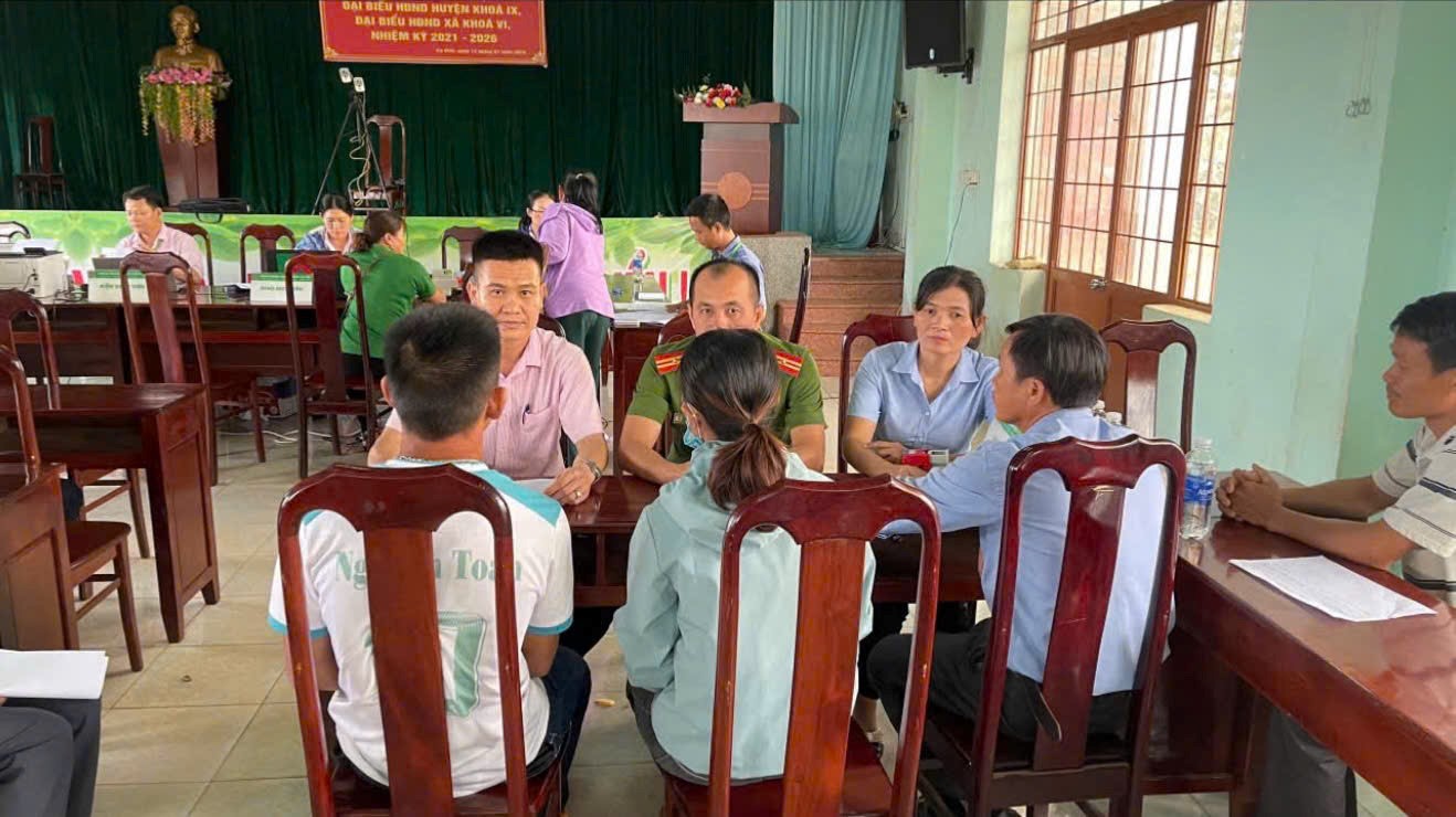 PHÁT TRIỂN NGUỒN VỐN VAY TỪ NGÂN HÀNG CHÍNH SÁCH XÃ HỘI CHO NGƯỜI CHẤP HÀNH XONG ÁN PHẠT TÙ TẠI XÃ EAKIẾT TỈNH ĐĂKLĂK.
