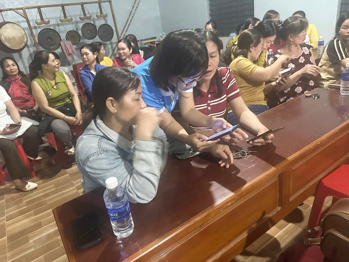 ĐẨY MẠNH CÔNG TÁC TUYÊN TRUYỀN CÔNG NGHỆ SỐ CÁC NGUỒN VỐN VAY CỦA NHCSXH VÀ HIỆU QUẢ CÁC NGUỒN VỐN ĐỐI VỚI CÁC HỘ VAY