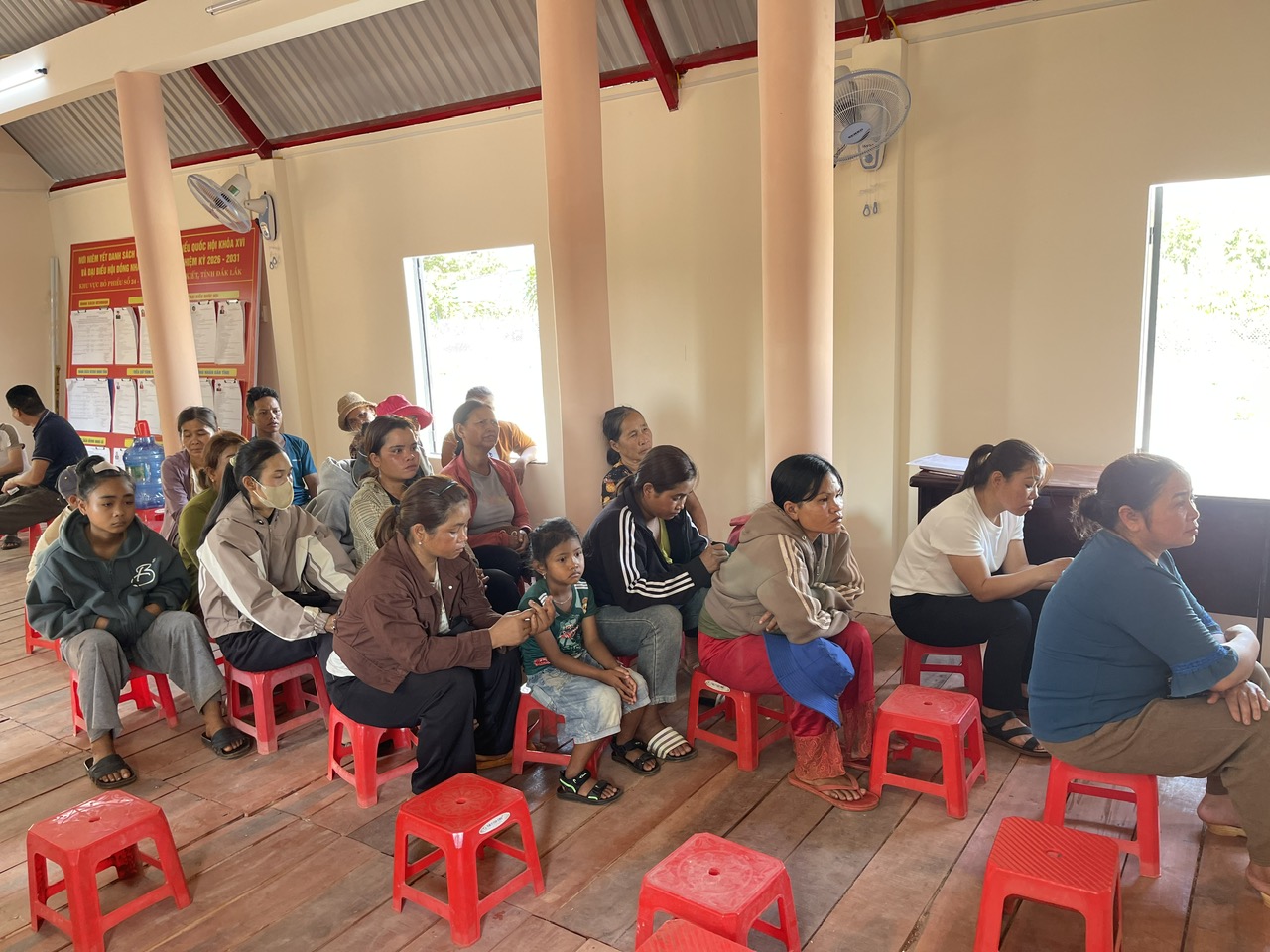Ứng cử viên đại biểu HĐND xã Ea Kiết, nhiệm kỳ 2026-2031, đơn vị bầu cử số 07 tiếp xúc cử tri, vận động bầu cử tại Buôn Lúk