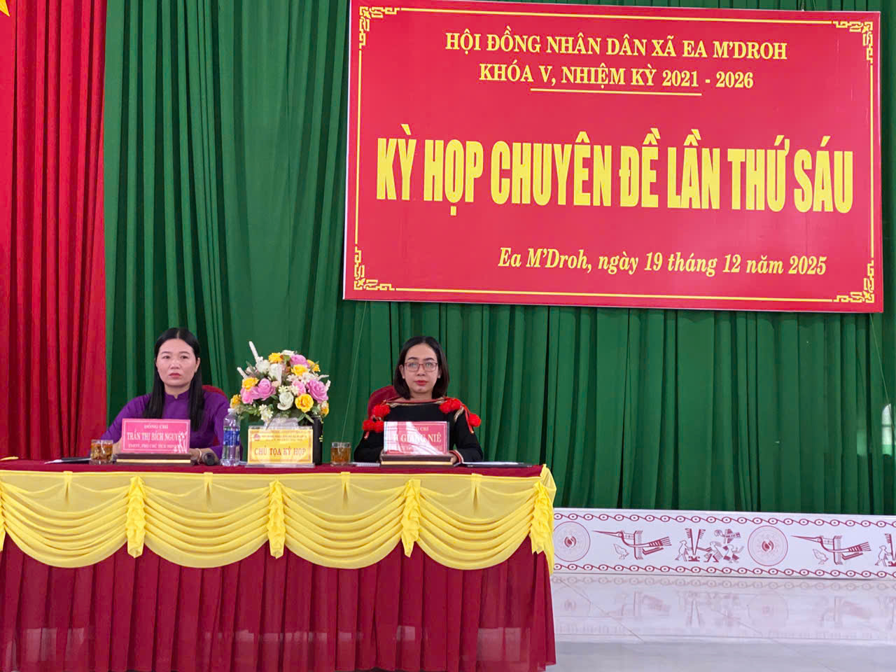HỘI ĐỒNG NHÂN DÂN XÃ EA M’DROH TỔ CHỨC KỲ HỌP CHUYÊN ĐỀ LẦN THỨ SÁU NHIỆM KỲ 2021 – 2026