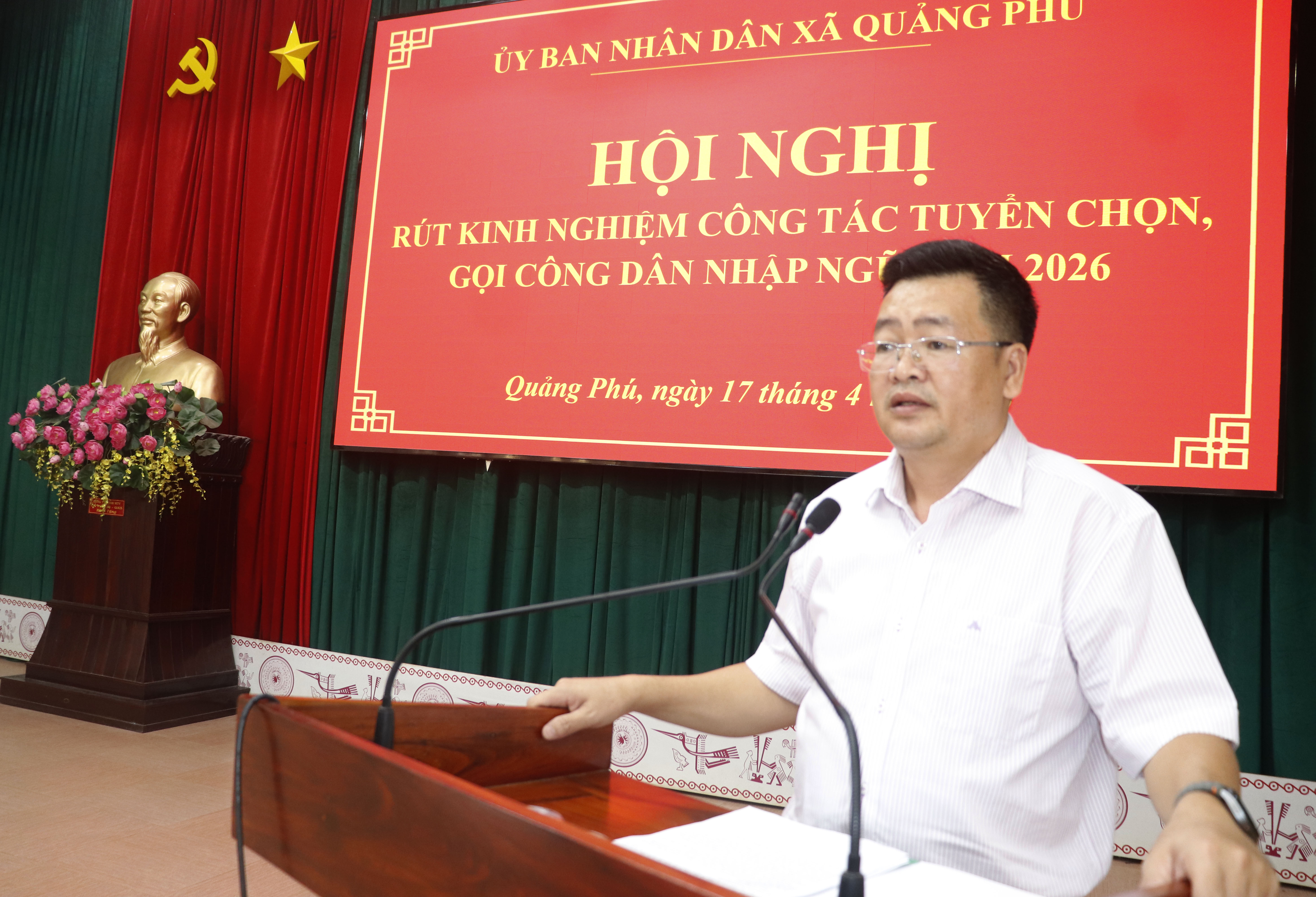 UBND XÃ QUẢNG PHÚ TỔ CHỨC HỘI NGHỊ RÚT KINH NGHIỆM CÔNG TÁC TUYỂN CHỌN, GỌI CÔNG DÂN NHẬP NGŨ NĂM 2026.