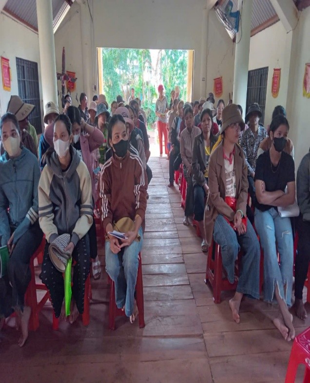 TỔ CHỨC HỌP SINH HOẠT TỔ TK&VV  BUÔN SUT M’ĐƯNG, XÃ QUẢNG PHÚ