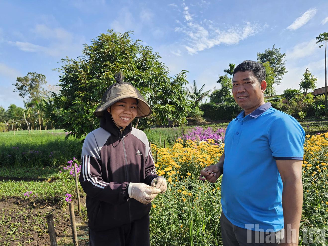 Người uy tín “gieo hạt” tự chủ, mở lối chuyển đổi cây trồng ở Quảng Phú